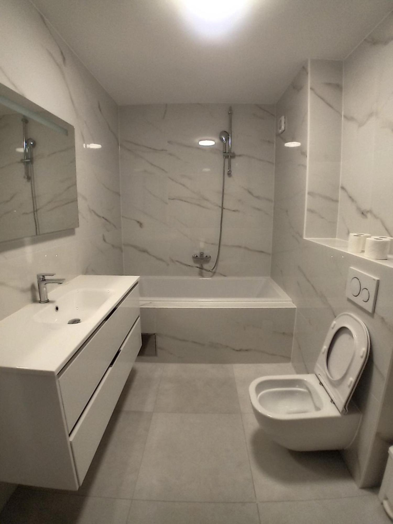 Sea View Family Apartment Baška Voda Eksteriør bilde