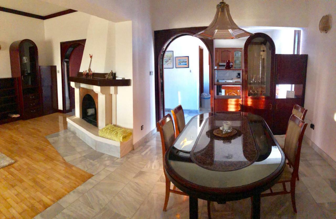 Sea View Family Apartment Baška Voda Eksteriør bilde